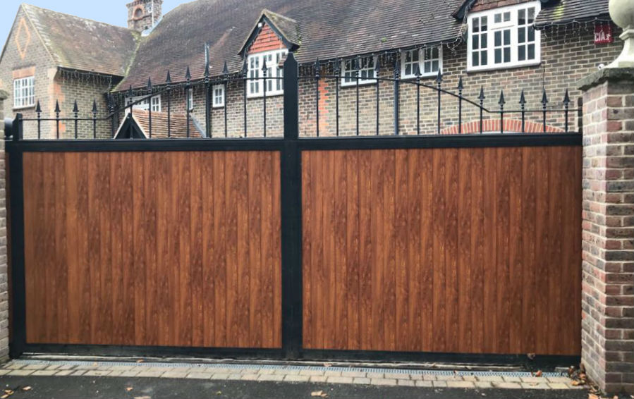 Iron-framed aluminium driveway gates